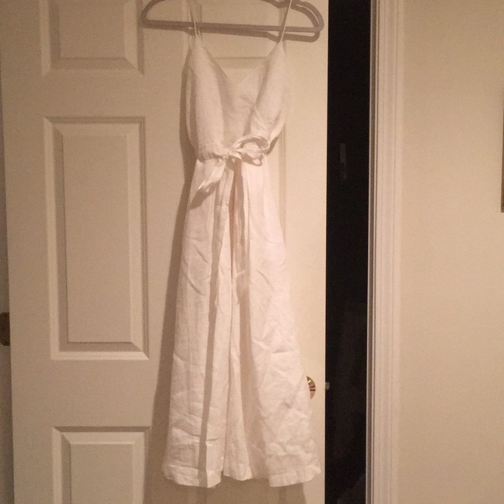 Banana Republic white linen sundress